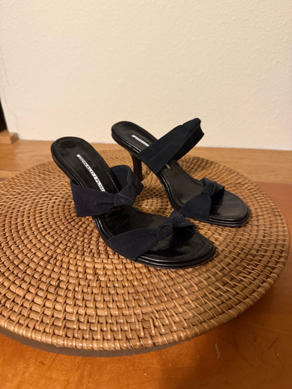 Donald J. Pliner Black Knot Detail Heeled Sandals